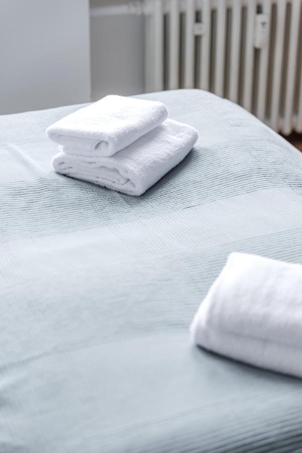 Flats 4 You, Moderne City Wohnung Naehe Hbf, Due-Messe 20 Min, Netflix, Kueche Duisburg Ngoại thất bức ảnh