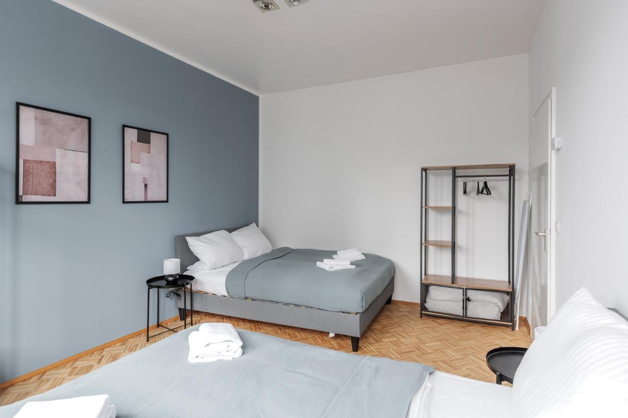 Flats 4 You, Moderne City Wohnung Naehe Hbf, Due-Messe 20 Min, Netflix, Kueche Duisburg Ngoại thất bức ảnh