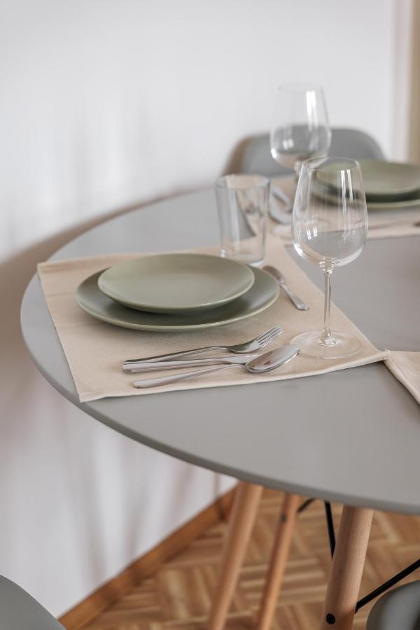 Flats 4 You, Moderne City Wohnung Naehe Hbf, Due-Messe 20 Min, Netflix, Kueche Duisburg Ngoại thất bức ảnh