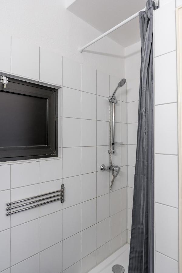 Flats 4 You, Moderne City Wohnung Naehe Hbf, Due-Messe 20 Min, Netflix, Kueche Duisburg Ngoại thất bức ảnh