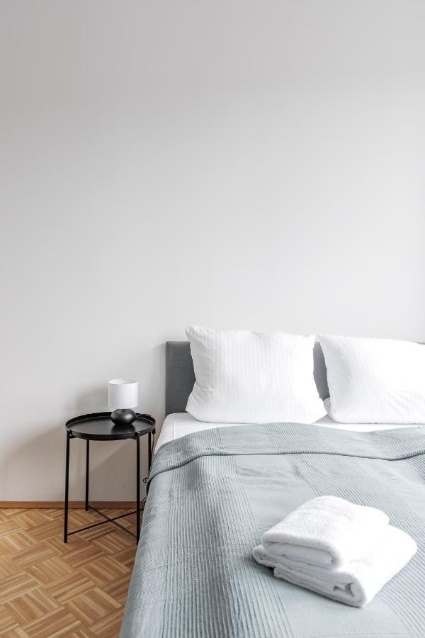 Flats 4 You, Moderne City Wohnung Naehe Hbf, Due-Messe 20 Min, Netflix, Kueche Duisburg Ngoại thất bức ảnh