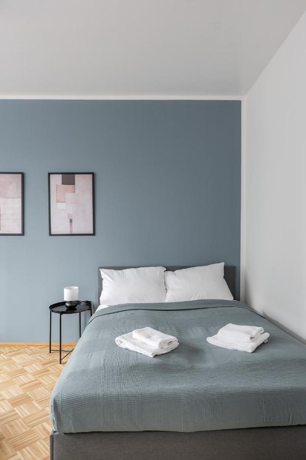 Flats 4 You, Moderne City Wohnung Naehe Hbf, Due-Messe 20 Min, Netflix, Kueche Duisburg Ngoại thất bức ảnh