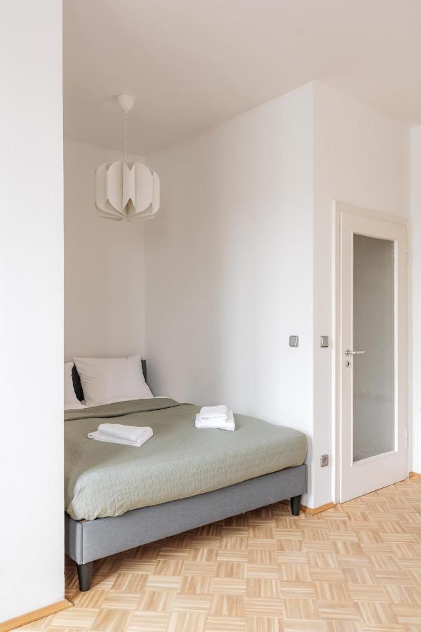 Flats 4 You, Moderne City Wohnung Naehe Hbf, Due-Messe 20 Min, Netflix, Kueche Duisburg Ngoại thất bức ảnh